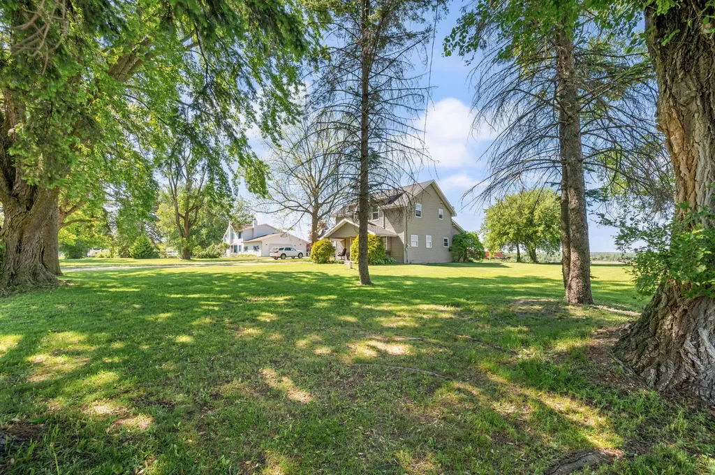 2079 E Stoney Corners Road Clam Union Township MI 49657