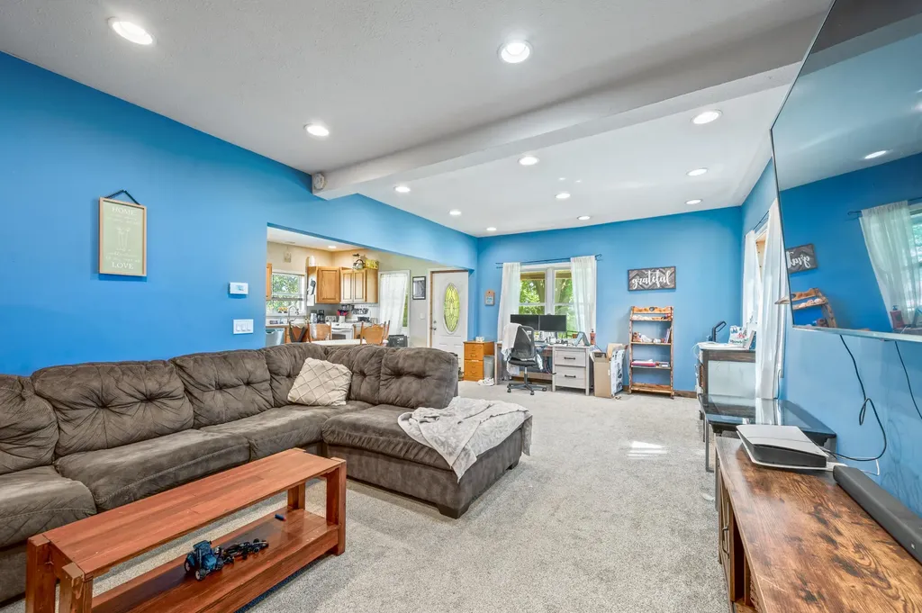 2079 E Stoney Corners Road Clam Union Township MI 49657