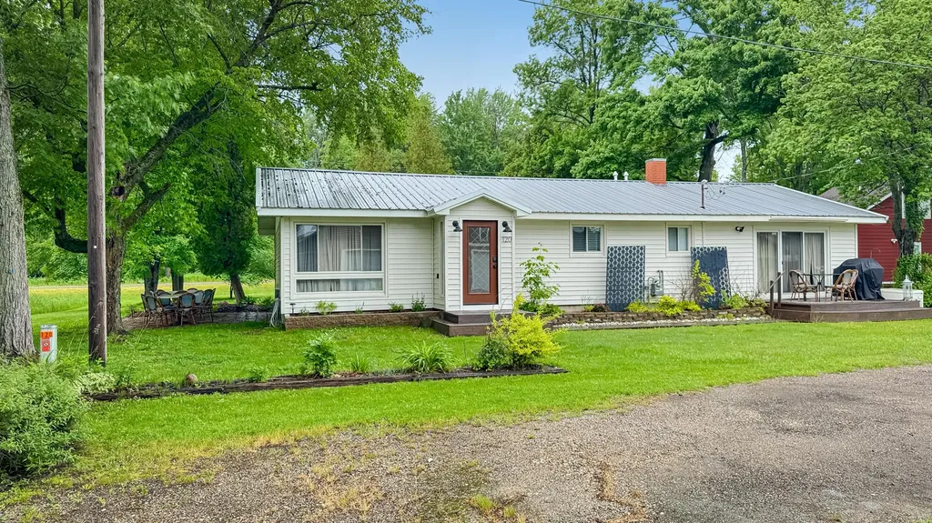 120 Kimel Drive Selma Township MI 49601