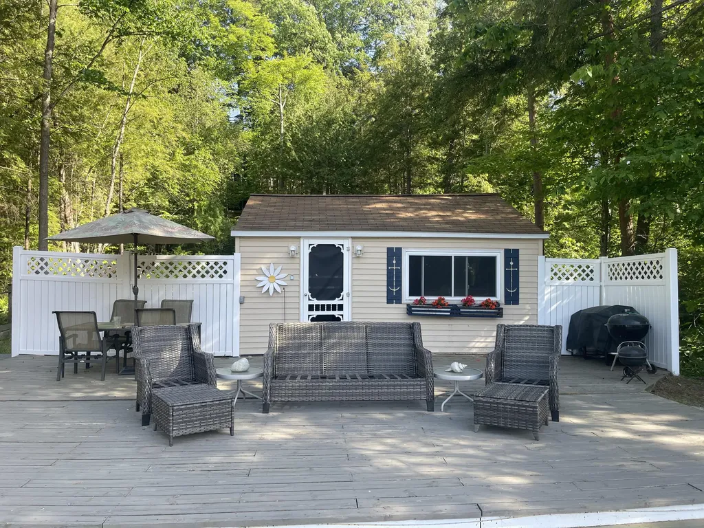 4629 S Croton Hardy Drive Big Prairie Township MI 49337