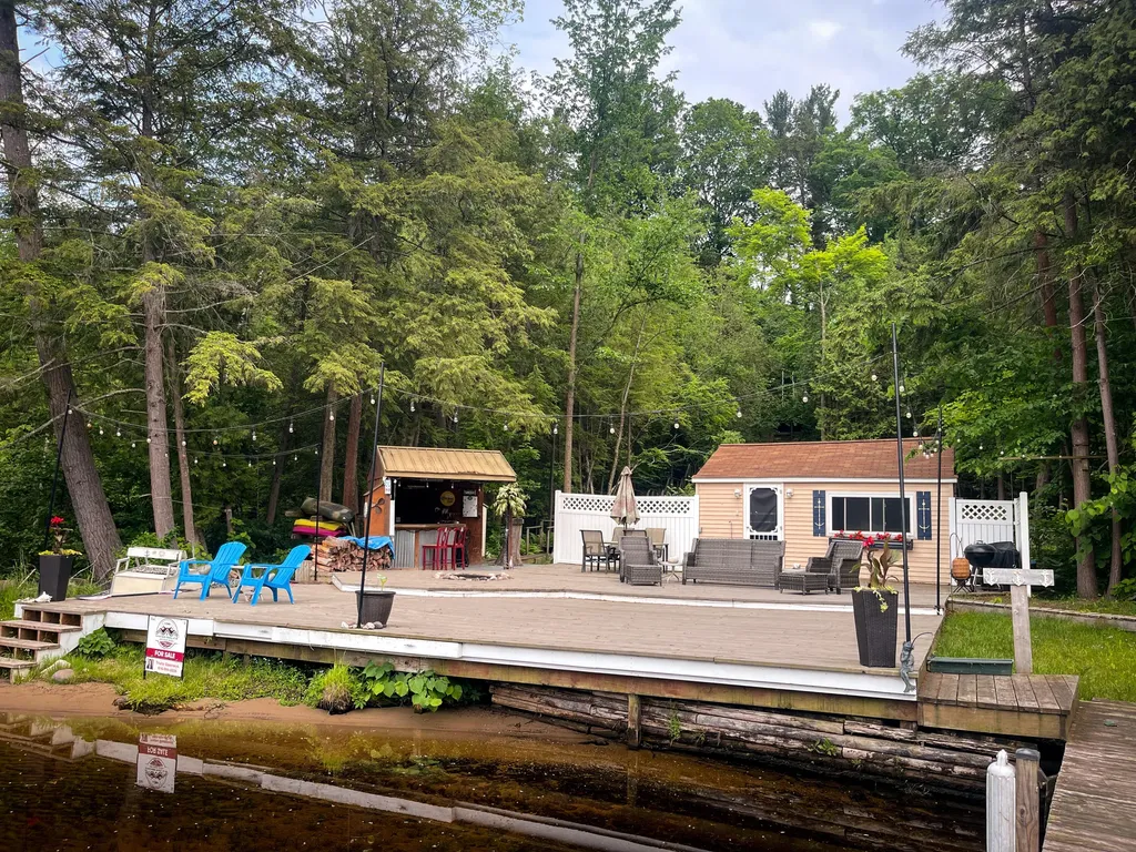 4629 S Croton Hardy Drive Big Prairie Township MI 49337