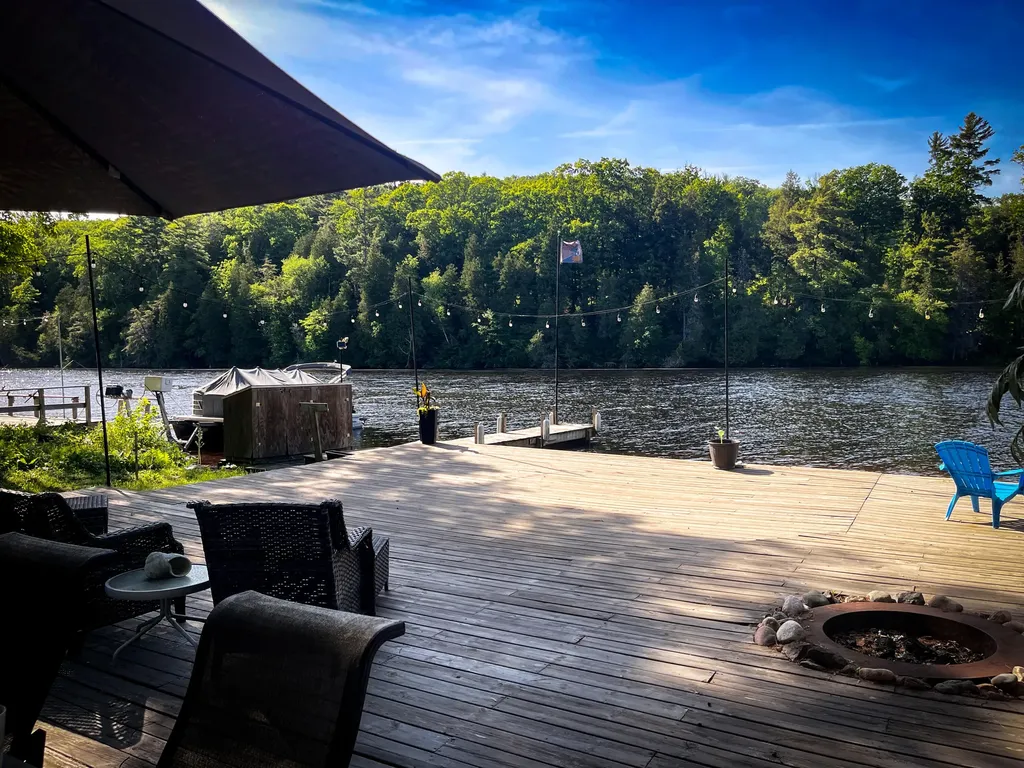4629 S Croton Hardy Drive Big Prairie Township MI 49337