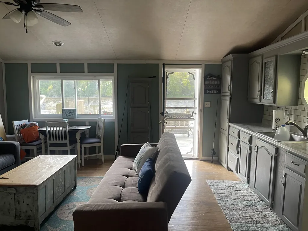 4629 S Croton Hardy Drive Big Prairie Township MI 49337