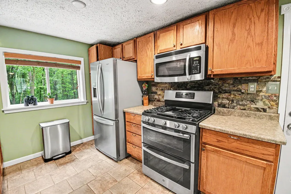 4477 104th Avenue Cheshire Township MI 49010