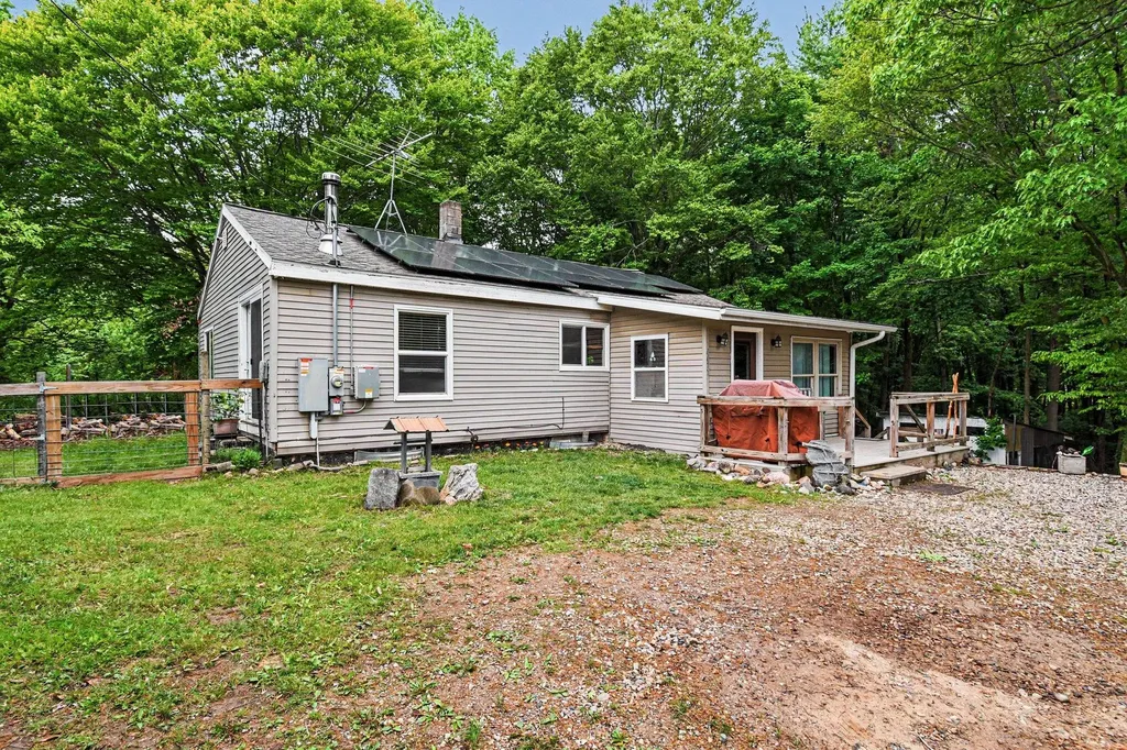 4477 104th Avenue Cheshire Township MI 49010