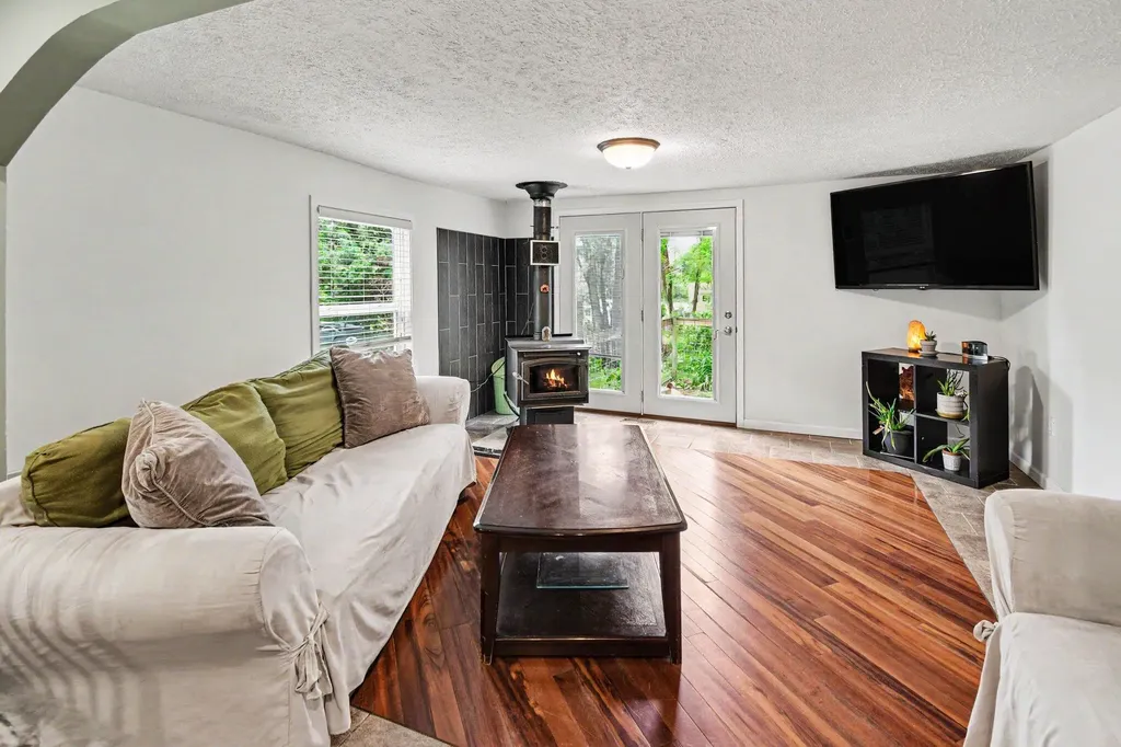 4477 104th Avenue Cheshire Township MI 49010