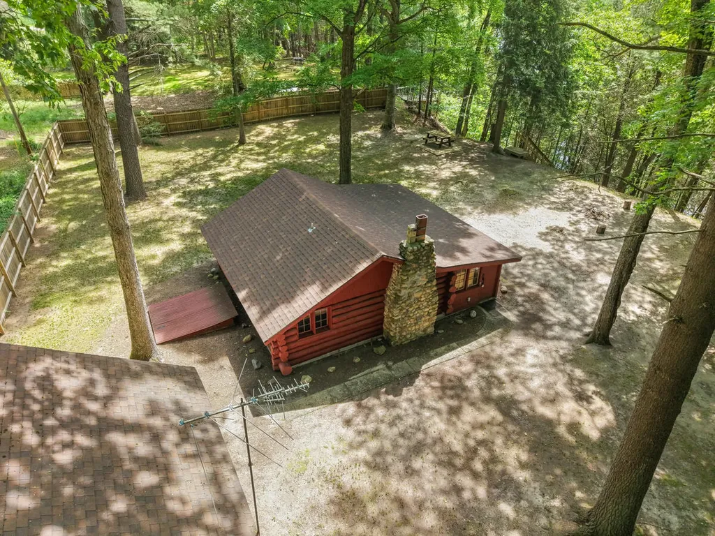 1464 E Gardner Avenue Brooks Township MI 49337