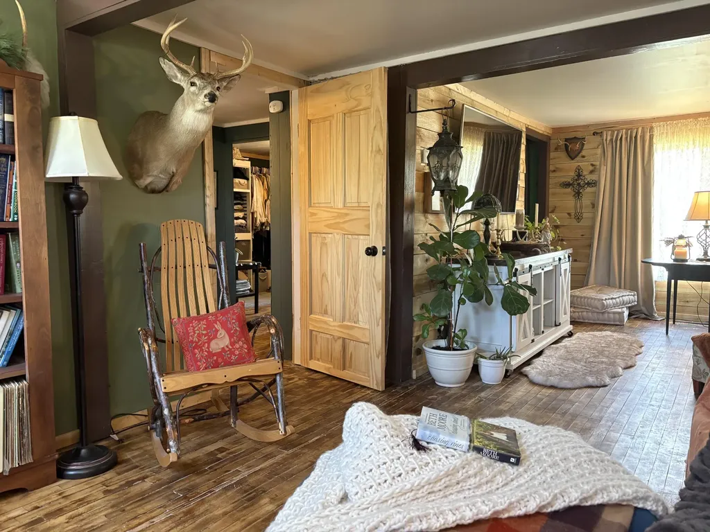 8465 S Michcon Avenue Pleasant Plains Township MI 49304