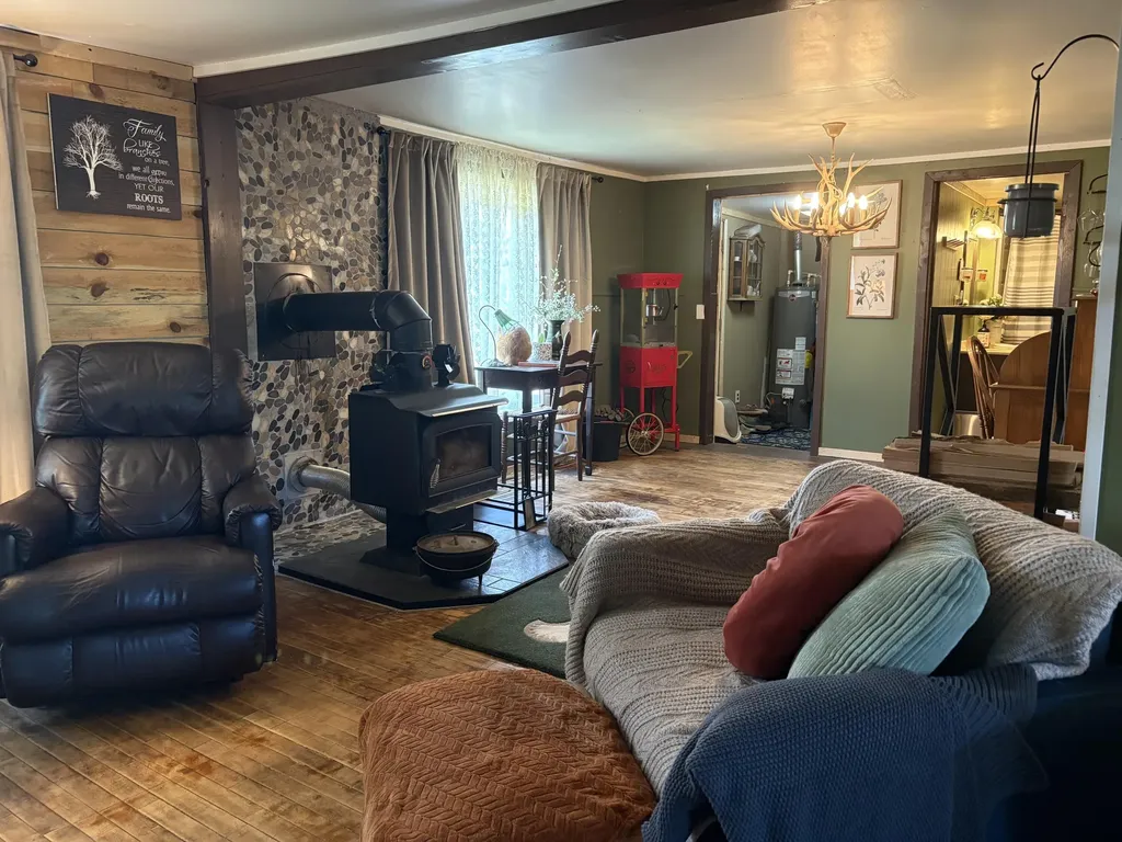 8465 S Michcon Avenue Pleasant Plains Township MI 49304