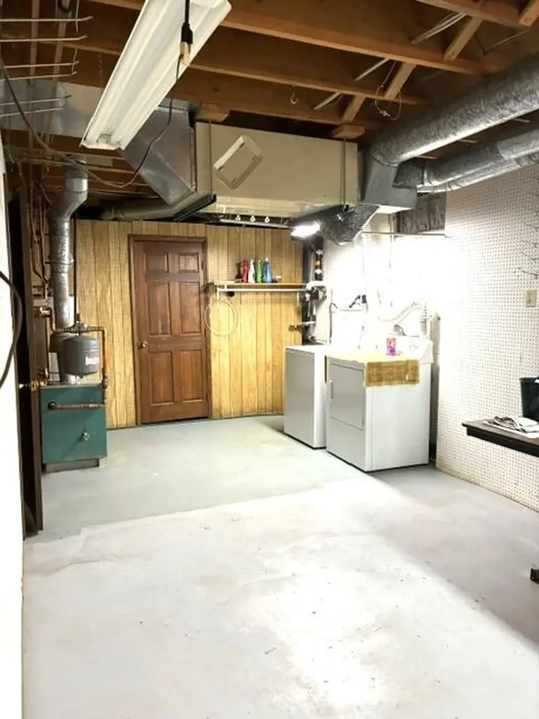 504 Mecosta Avenue Big Rapids City MI 49307