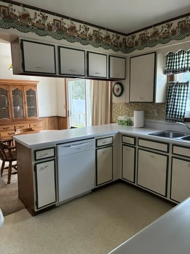 504 Mecosta Avenue Big Rapids City MI 49307