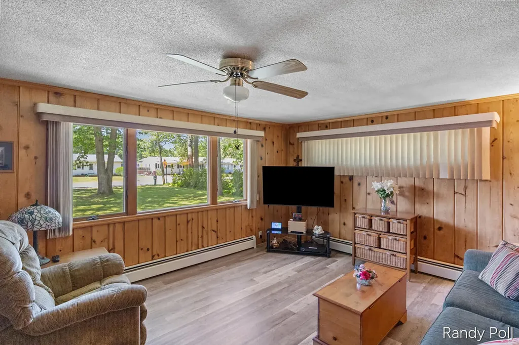 302 S Brooks Road S Egelston Township MI 49442