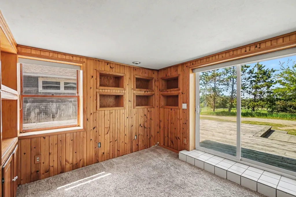 2732 S Osborn Avenue Dayton Township MI 49412