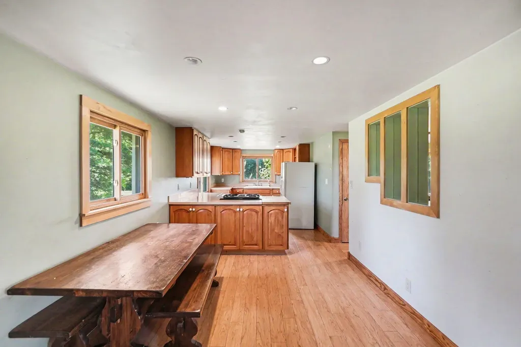 2732 S Osborn Avenue Dayton Township MI 49412