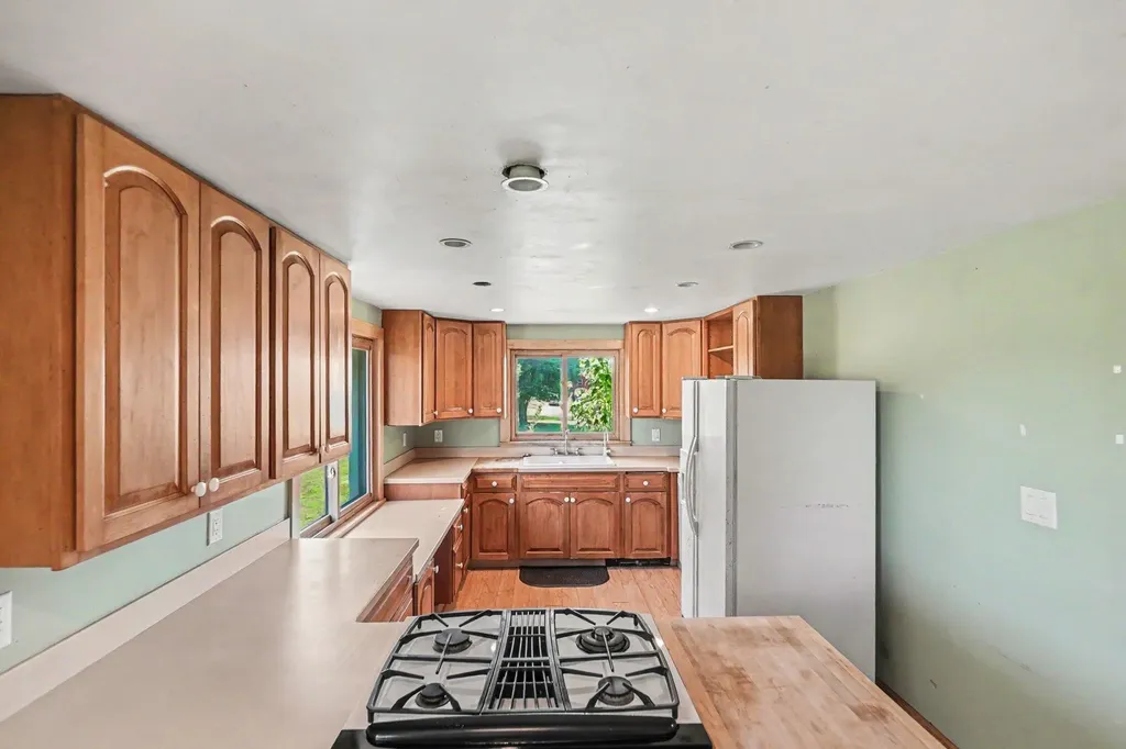 2732 S Osborn Avenue Dayton Township MI 49412