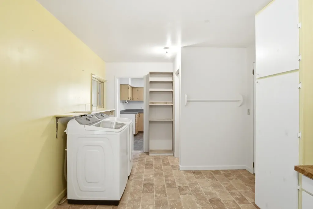 1925 175th Avenue Deerfield Township MI 49336