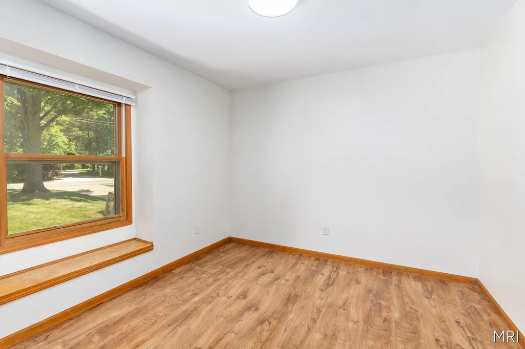 8303 Cowan Lake Drive NE Grattan Township MI 49341