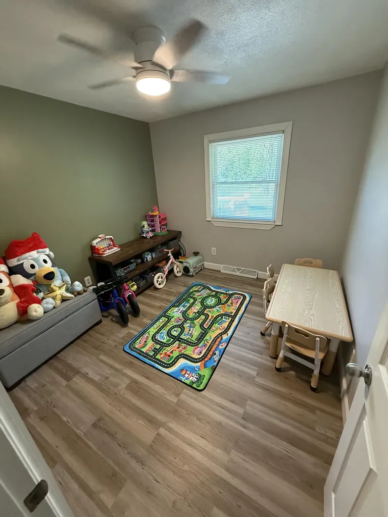 10717 Alpine Avenue NW Sparta Township MI 49345