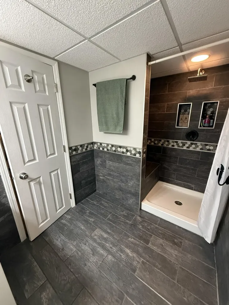 10717 Alpine Avenue NW Sparta Township MI 49345