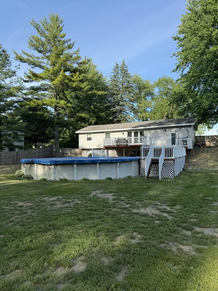 10717 Alpine Avenue NW Sparta Township MI 49345