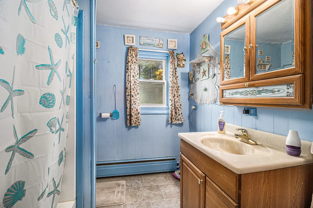 19030 W Almy Road Reynolds Township MI 49329