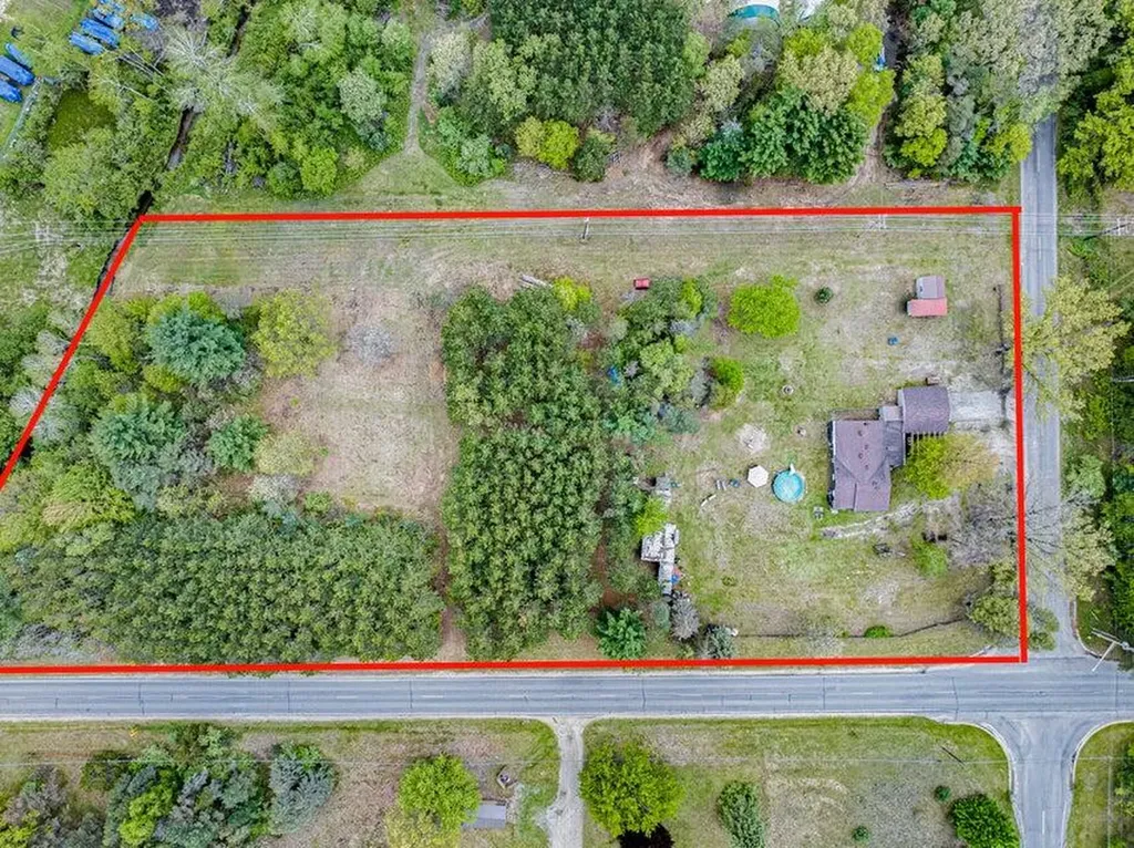 19030 W Almy Road Reynolds Township MI 49329