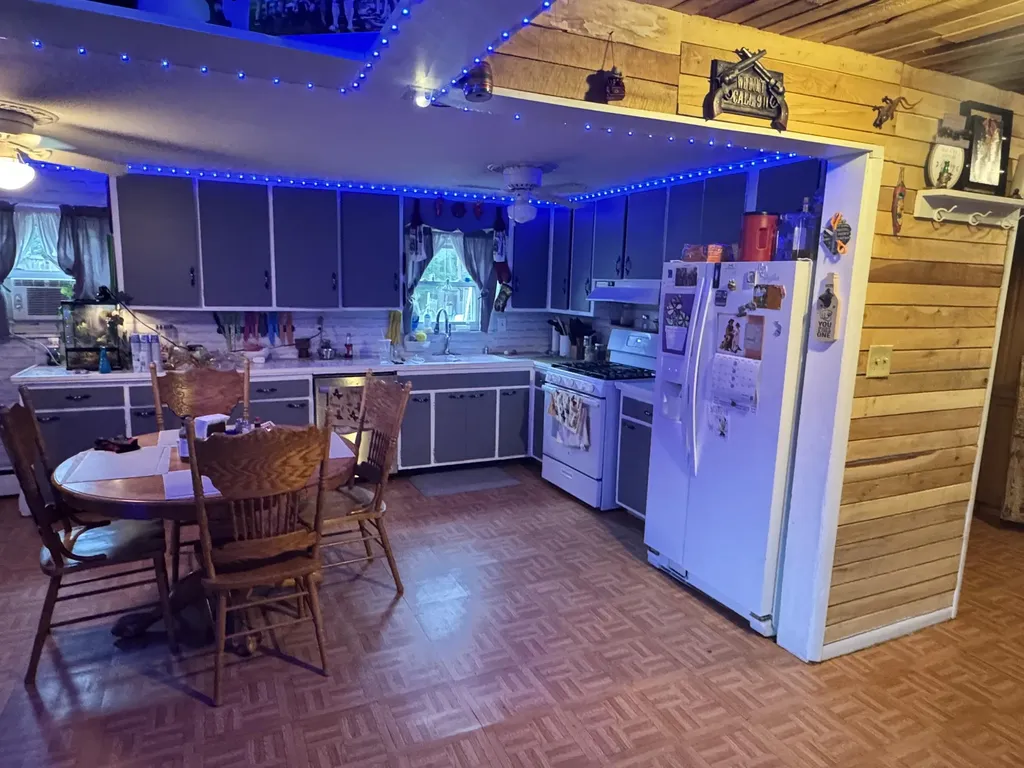 19030 W Almy Road Reynolds Township MI 49329