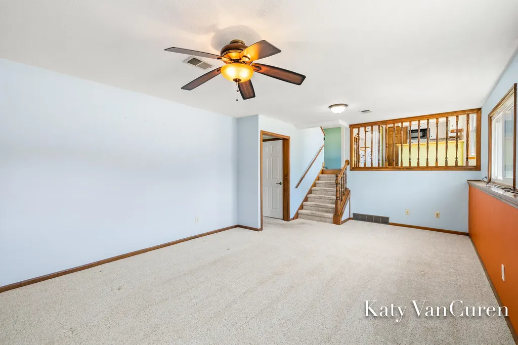 6091 Rogue River Meadows Drive NE Plainfield Charter Township MI 49306