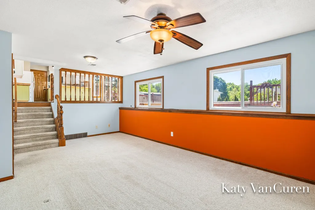 6091 Rogue River Meadows Drive NE Plainfield Charter Township MI 49306