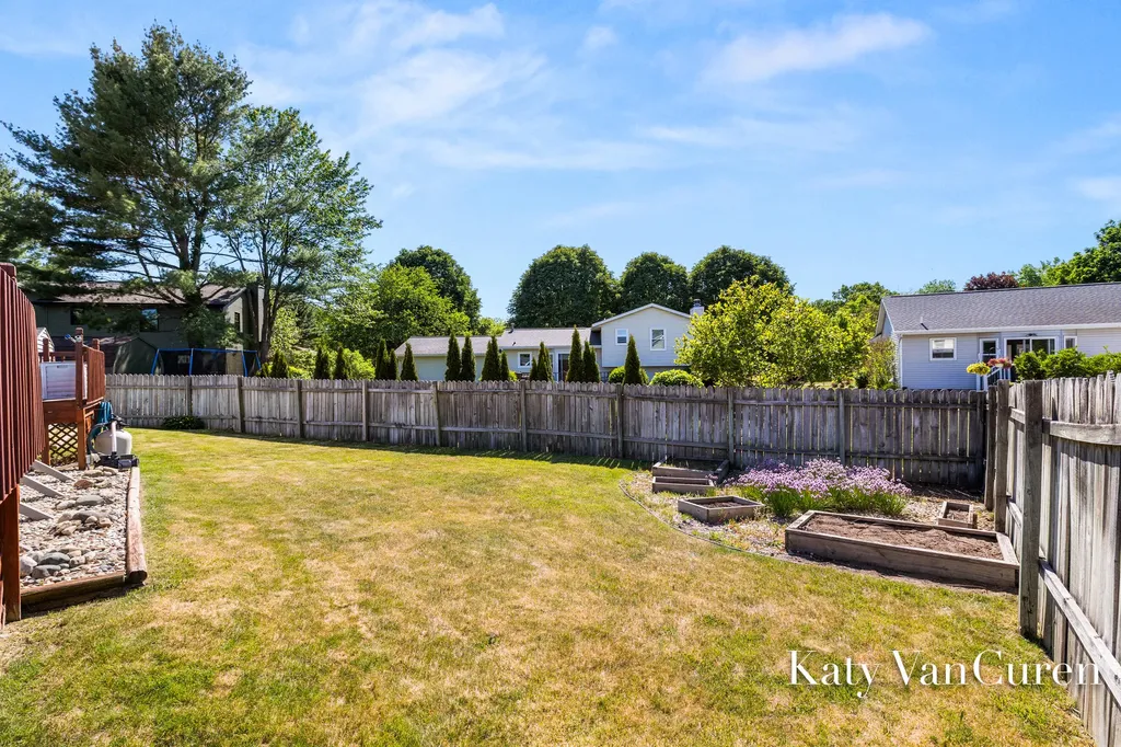 6091 Rogue River Meadows Drive NE Plainfield Charter Township MI 49306