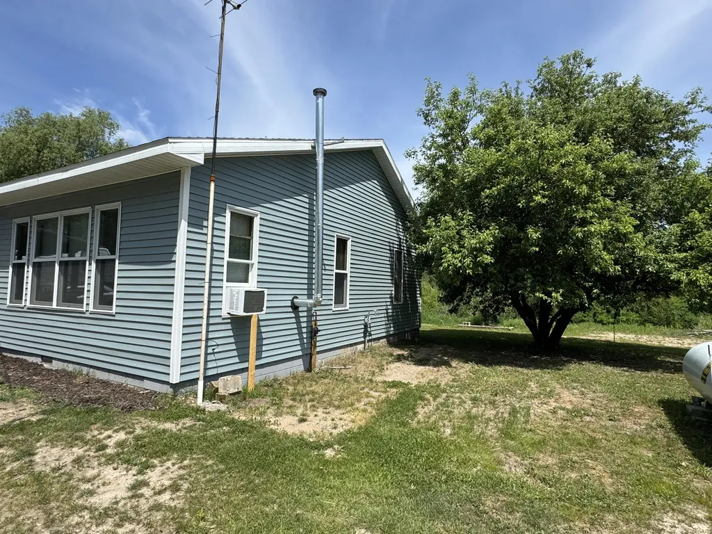 1952 W 16 Road Antioch Township MI 49668
