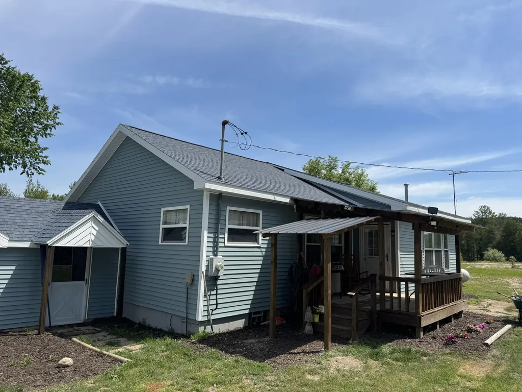 1952 W 16 Road Antioch Township MI 49668