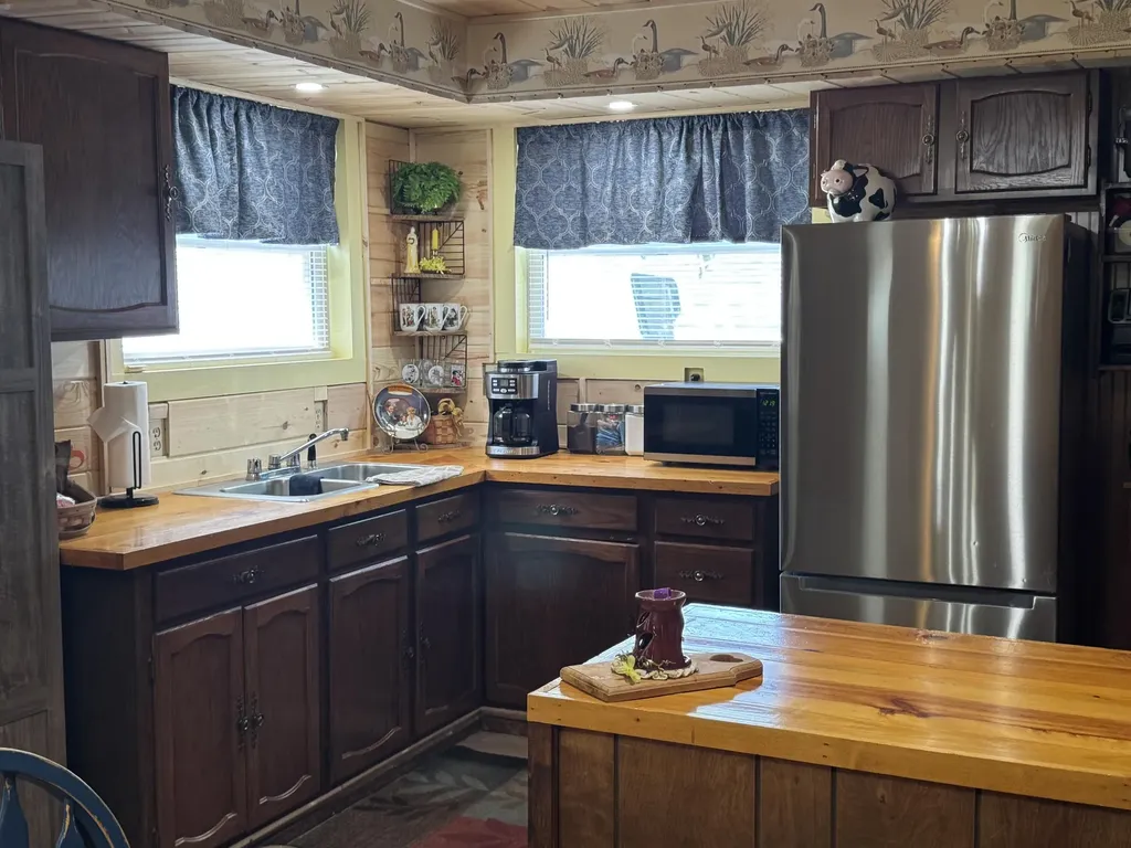 1952 W 16 Road Antioch Township MI 49668