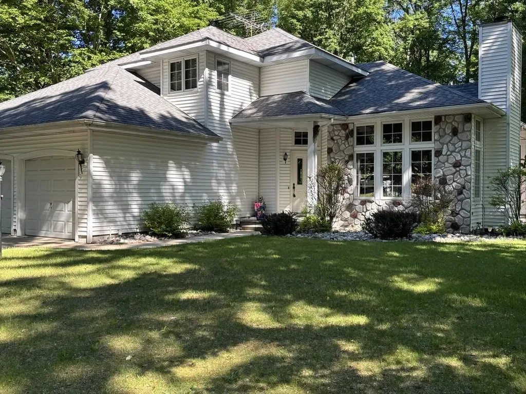 23286 Timberridge Drive Big Rapids Charter Township MI 49307