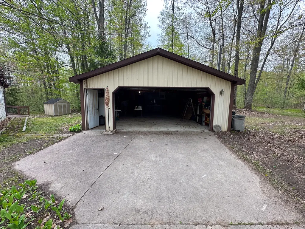 2081 Deer Lake Road Hayes Township MI 48625