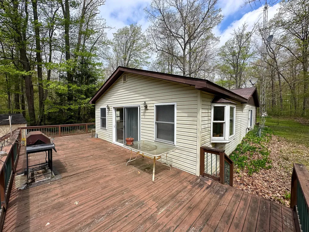 2081 Deer Lake Road Hayes Township MI 48625