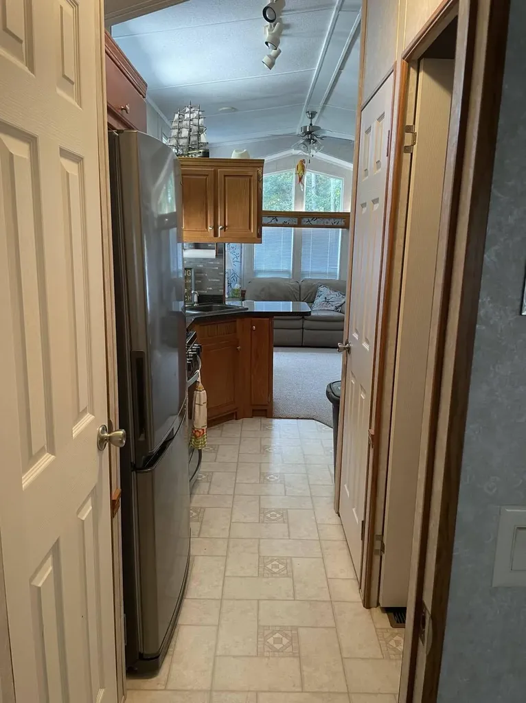 8091 Carriage Lane Morton Township MI 49336