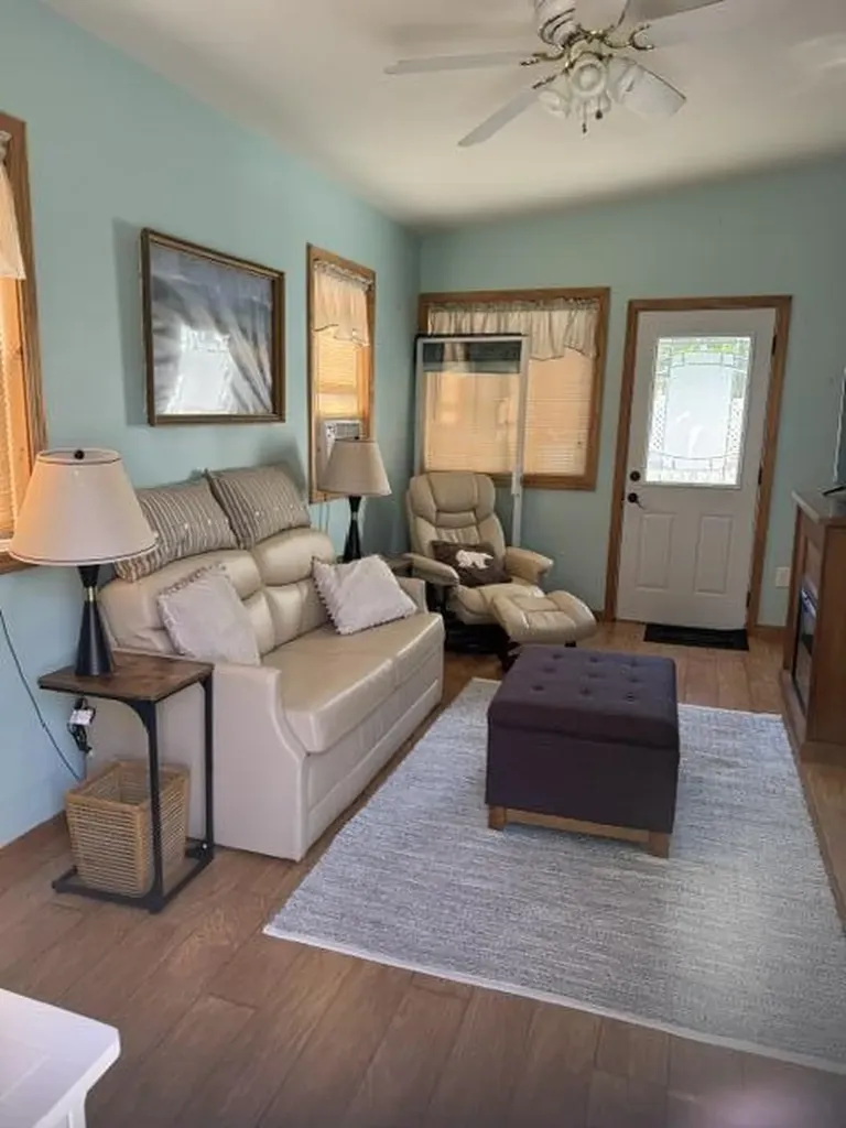 8091 Carriage Lane Morton Township MI 49336