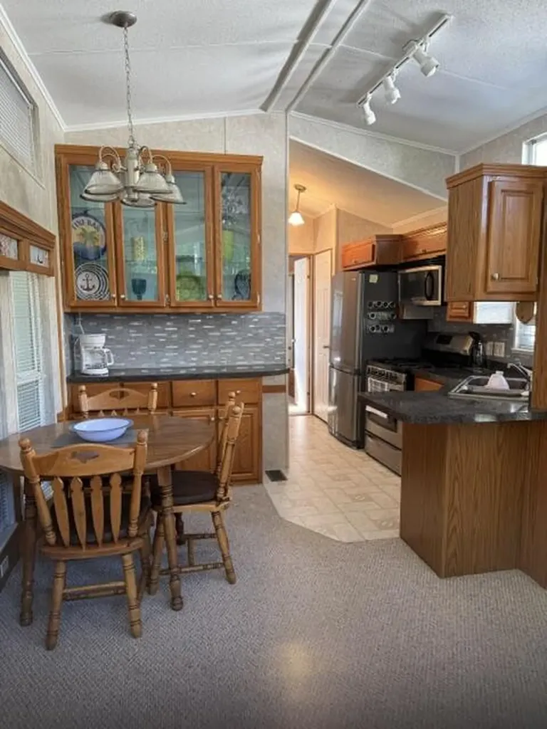 8091 Carriage Lane Morton Township MI 49336