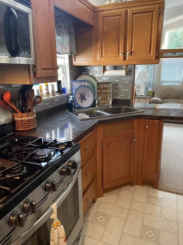 8091 Carriage Lane Morton Township MI 49336