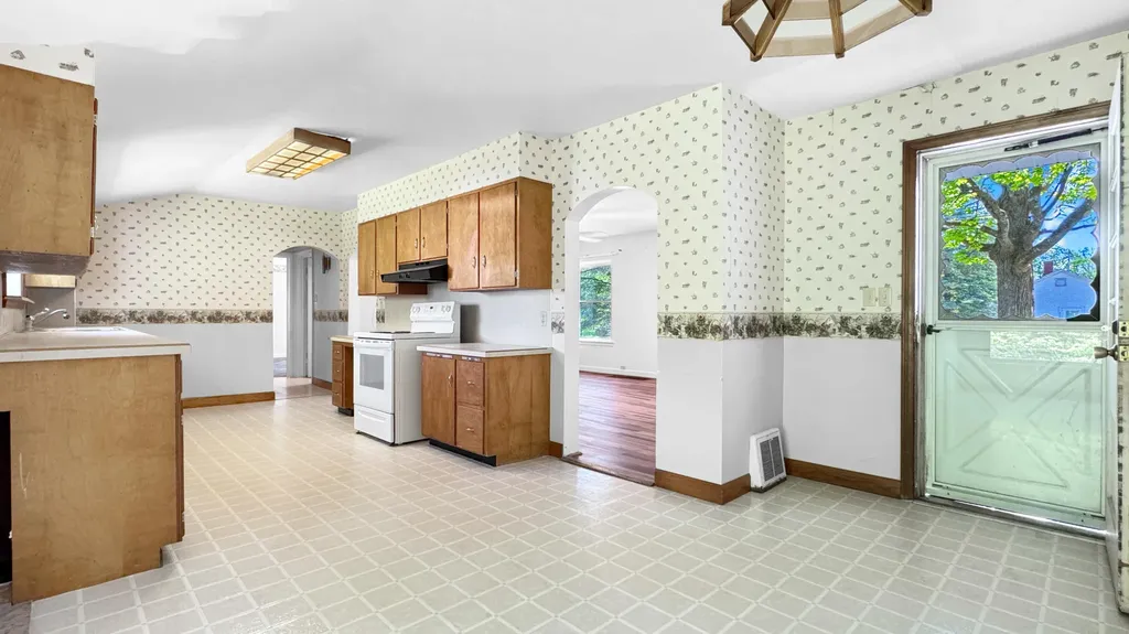 613 Waldo Street Cadillac City MI 49601