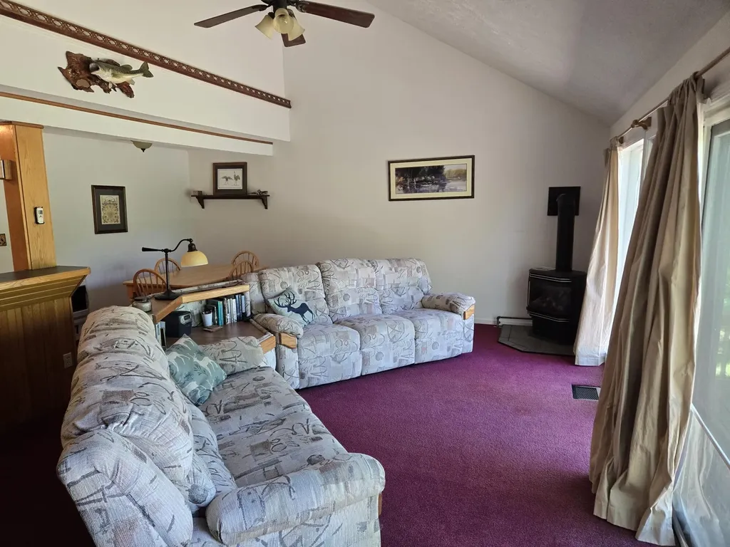 382 W Morgan Drive Peacock Township MI 49656