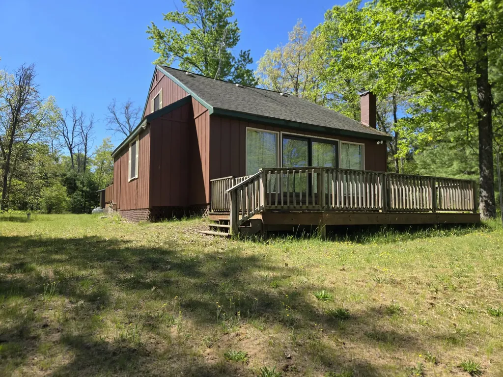 382 W Morgan Drive Peacock Township MI 49656