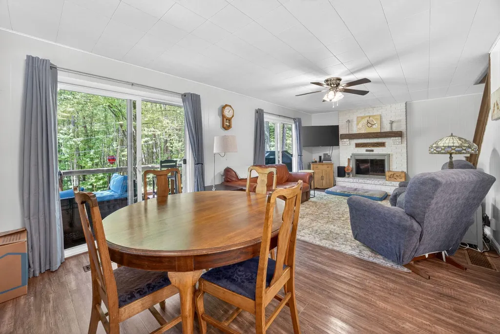 8104 Tanglewood Trail Morton Township MI 49346