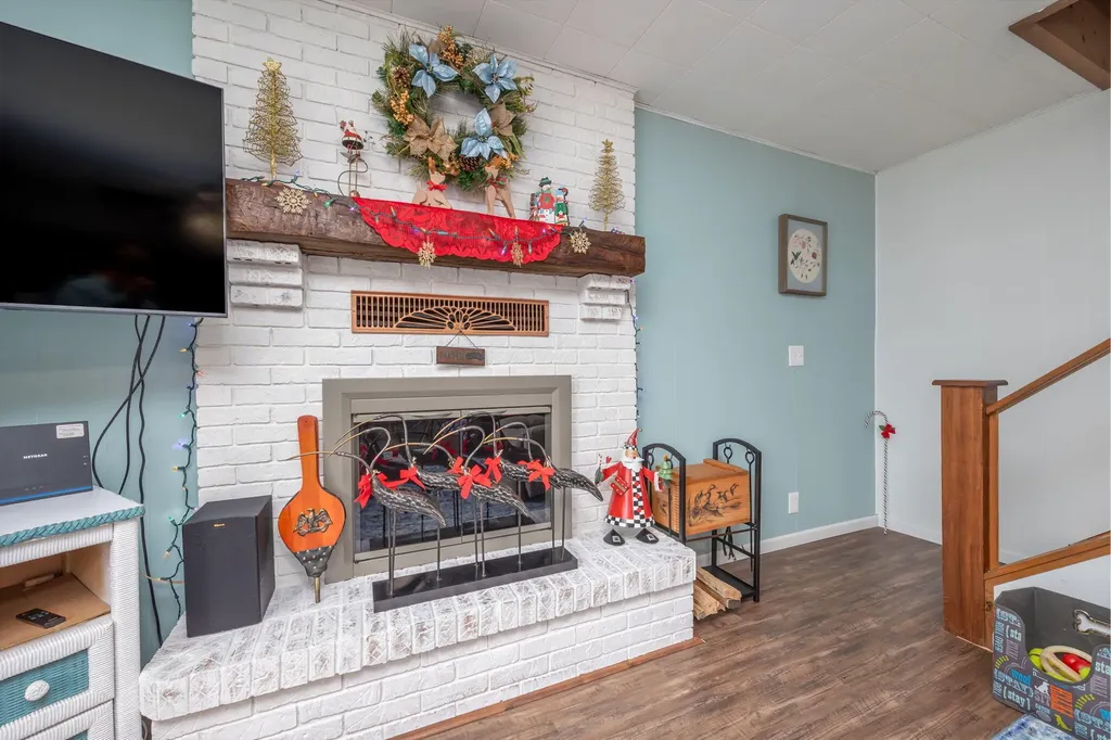 8104 Tanglewood Trail Morton Township MI 49346