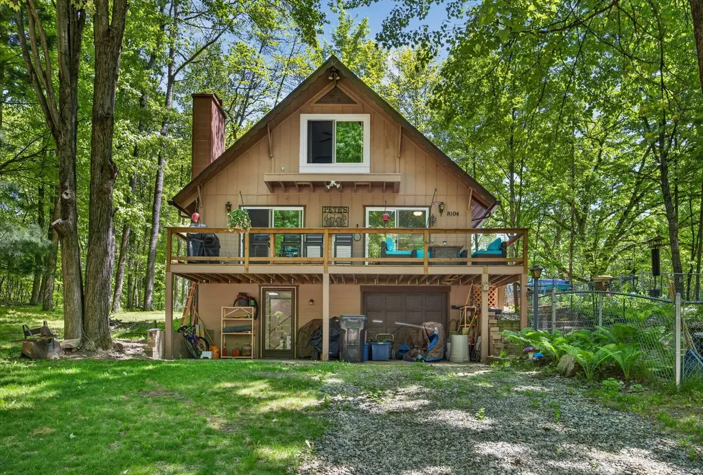 8104 Tanglewood Trail Morton Township MI 49346