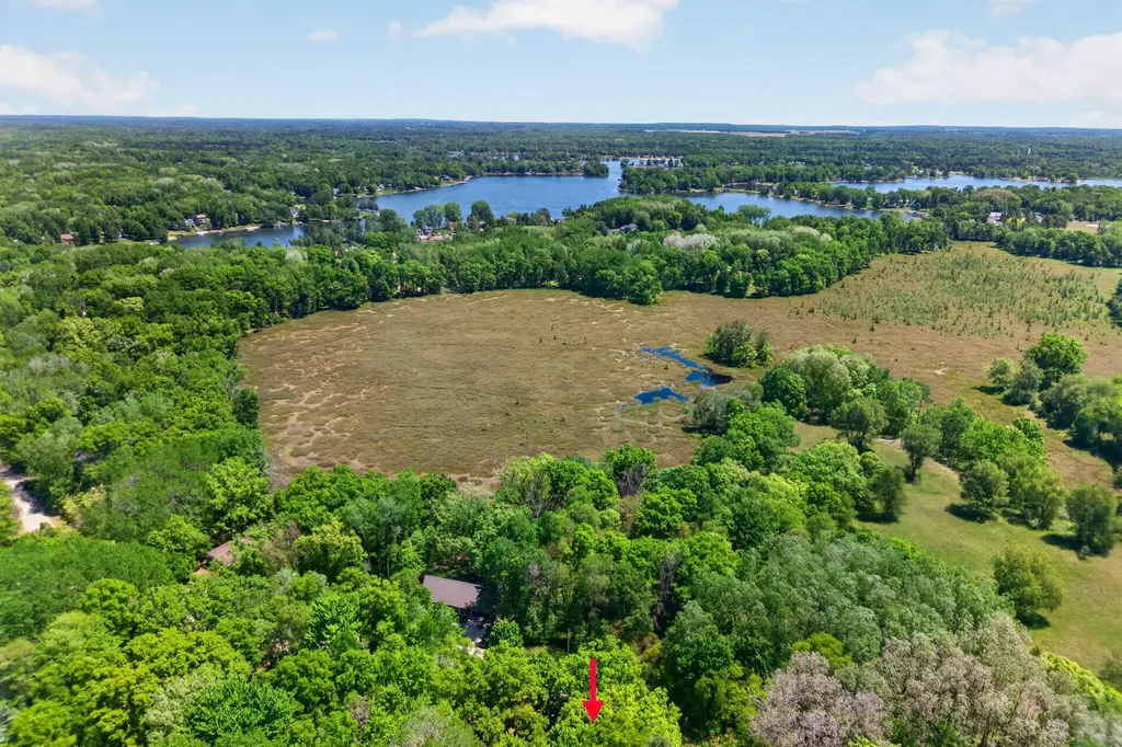 8104 Tanglewood Trail Morton Township MI 49346