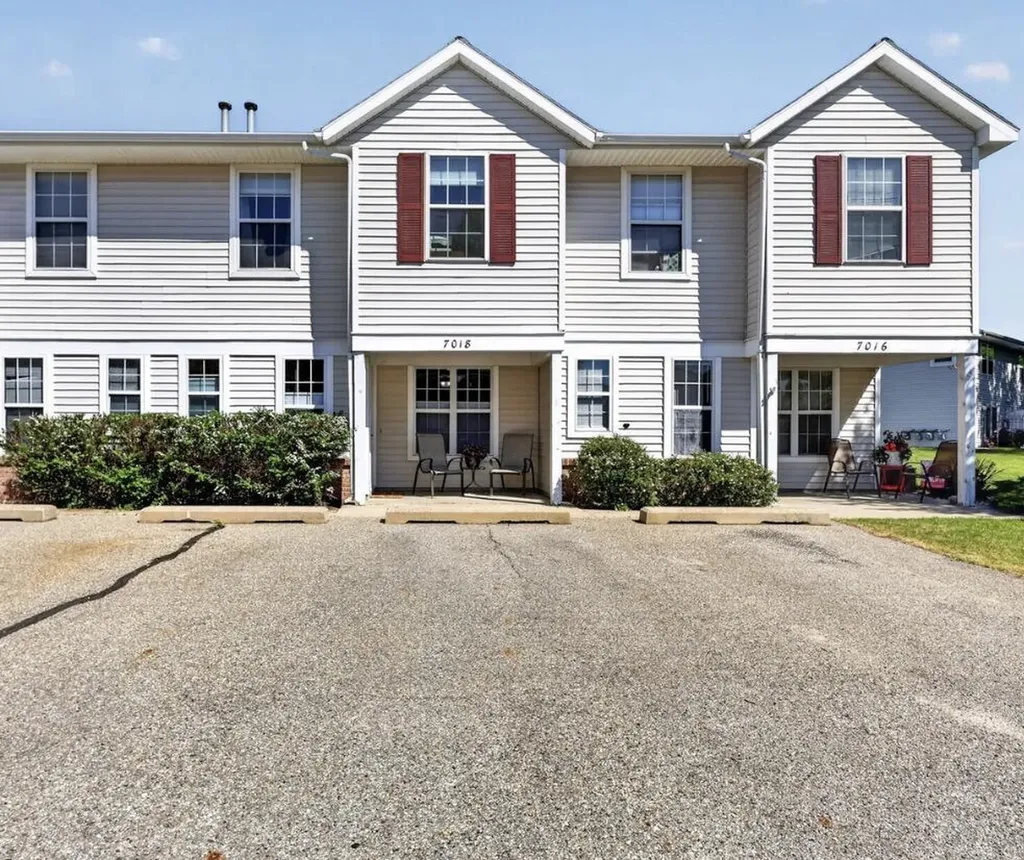 7018 S Cannon Place Drive NE Cannon Township MI 49341