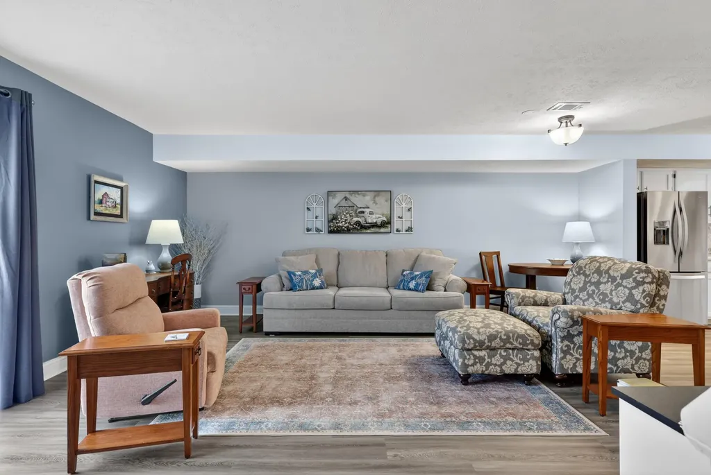 7018 S Cannon Place Drive NE Cannon Township MI 49341