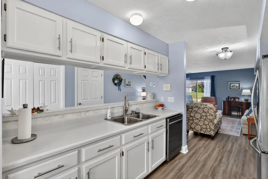 7018 S Cannon Place Drive NE Cannon Township MI 49341